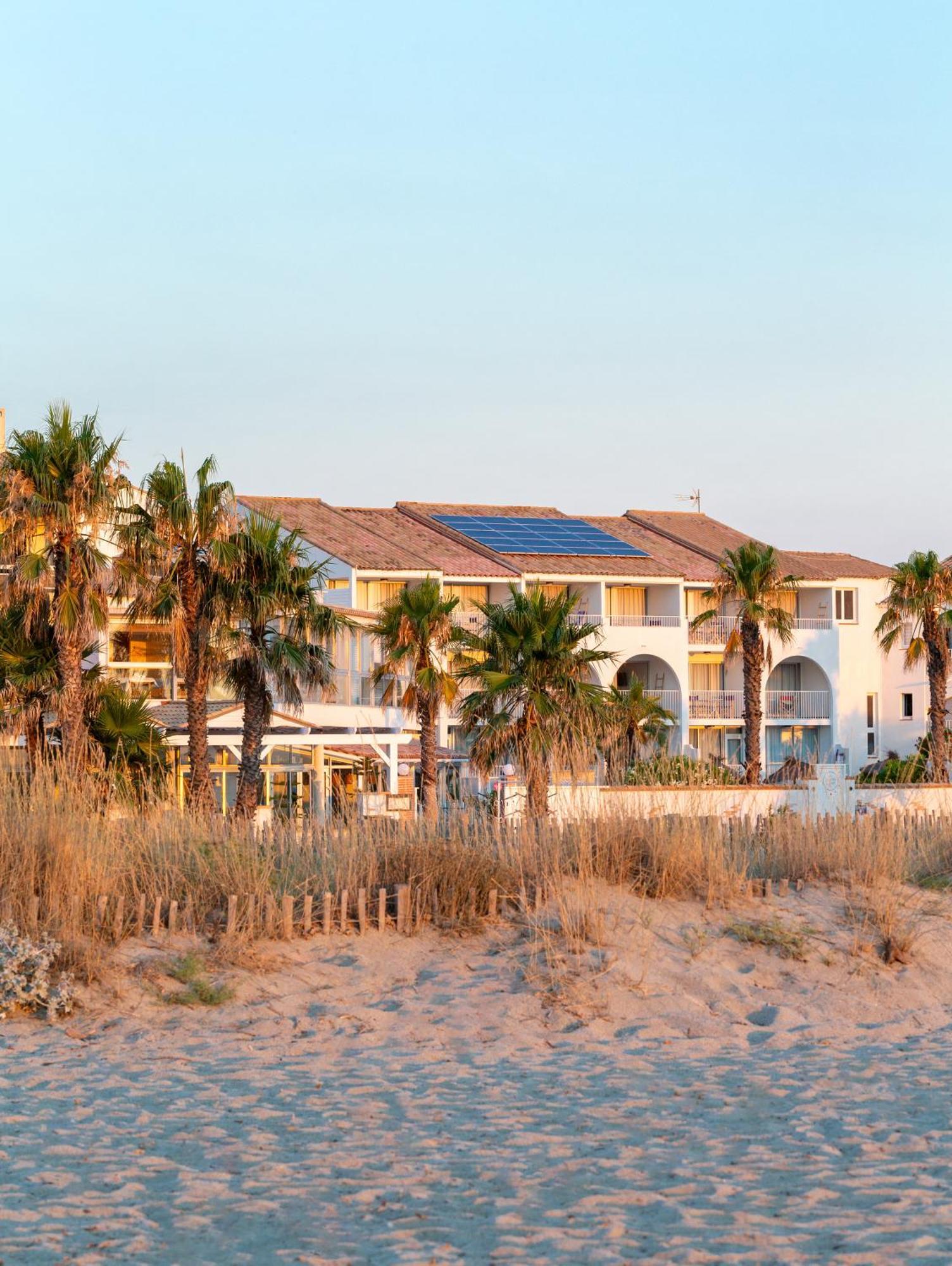Les Bulles De - Sur La Lagune Hotel 4*