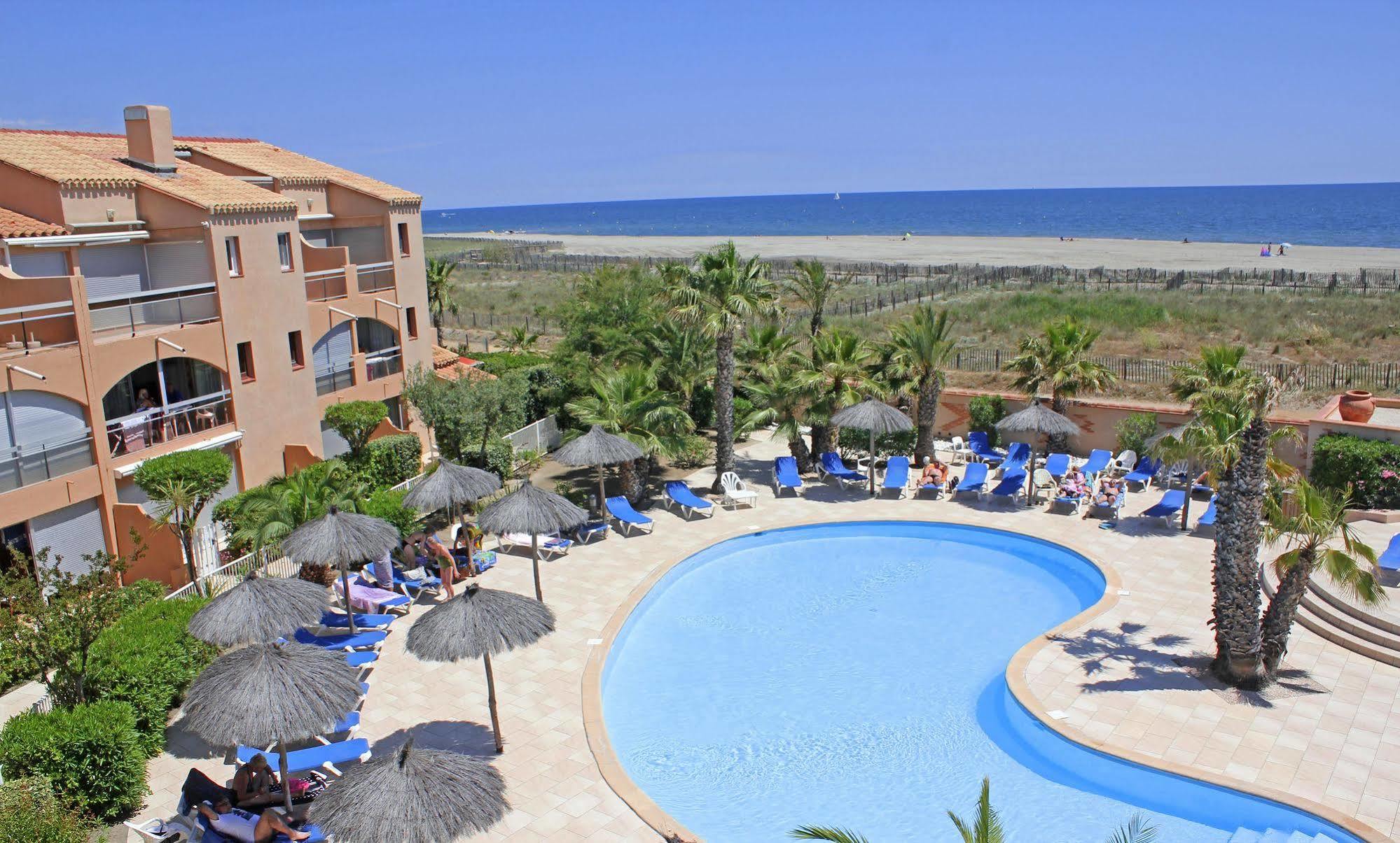 Hotel Les Bulles De - Sur La Lagune 4*