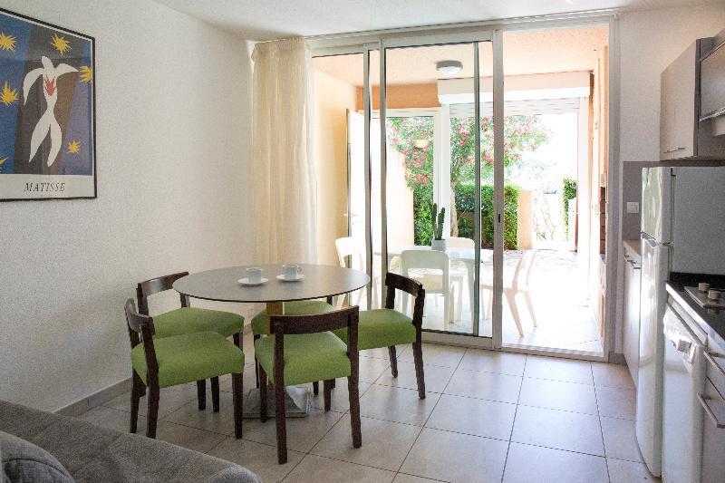 Hotel Les Bulles De - & Sur La Saint-Cyprien (Pyrenees-Orientales)